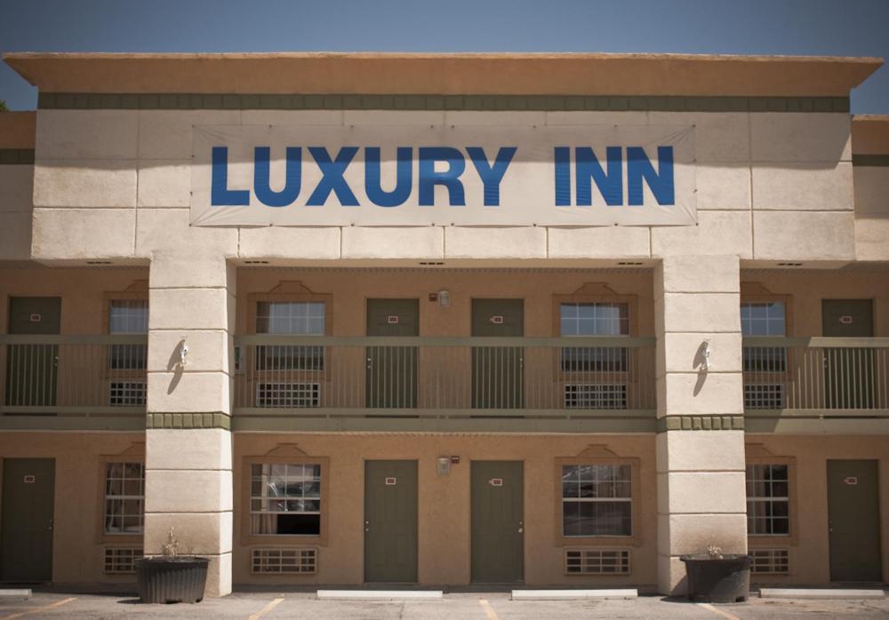 Luxury Inn And Suites Copperas Cove Exterior photo